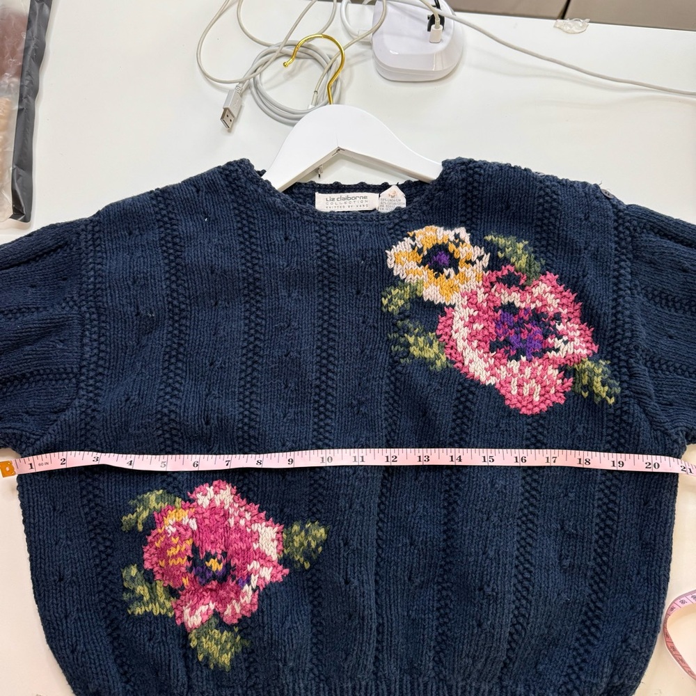 Vintage Liz Claiborne Med Collection Navy Floral Embellished Linen Blend Sweater - Picture 7 of 10